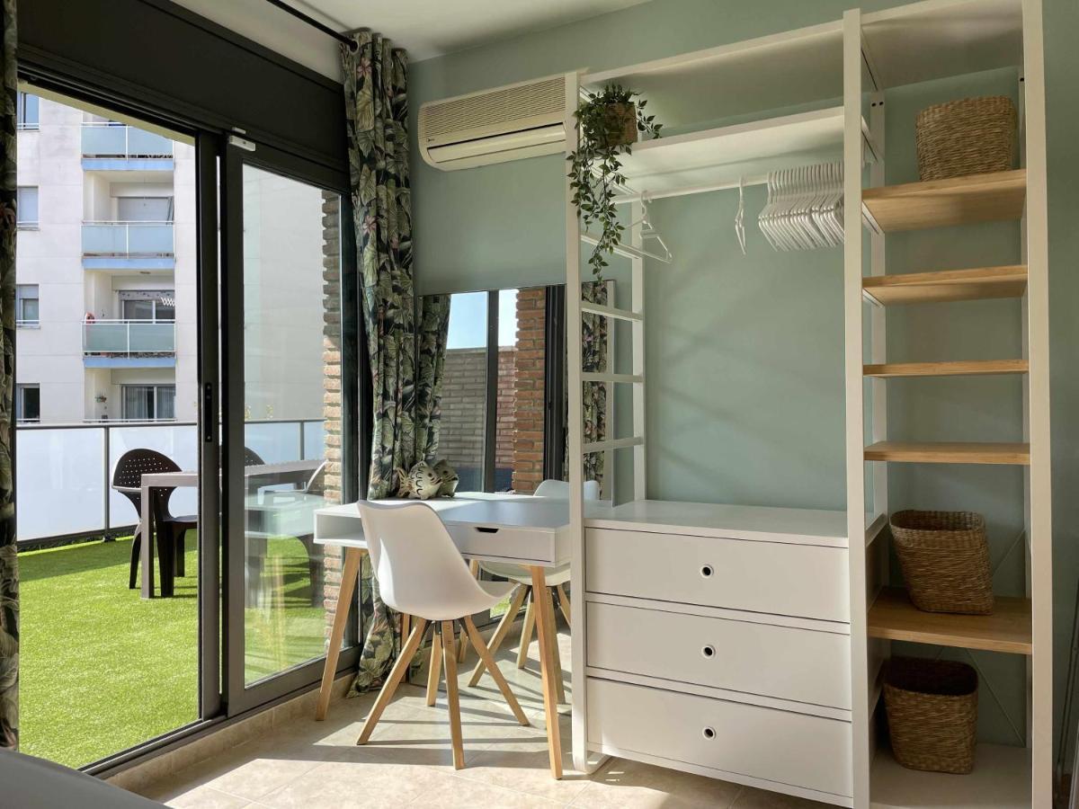 Solarium Con Terraza A 5 Minutos De La Playa Apartment Girona Ngoại thất bức ảnh